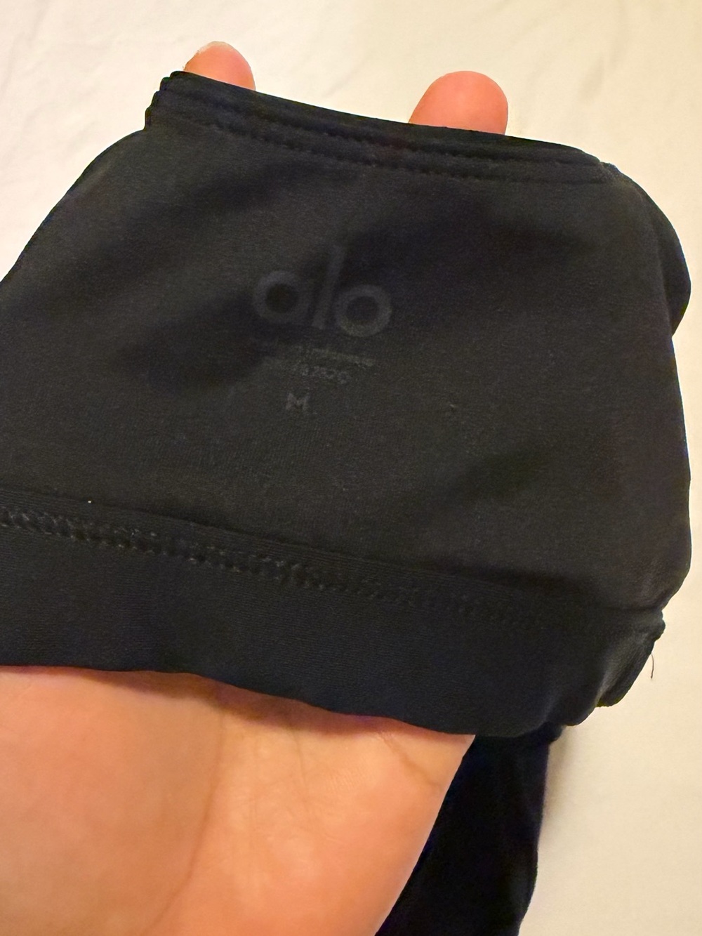 ALO Yoga Black Ruched-Strap Sports Bra (M) and High-Rise Leggings(S) - Picture 7 of 7